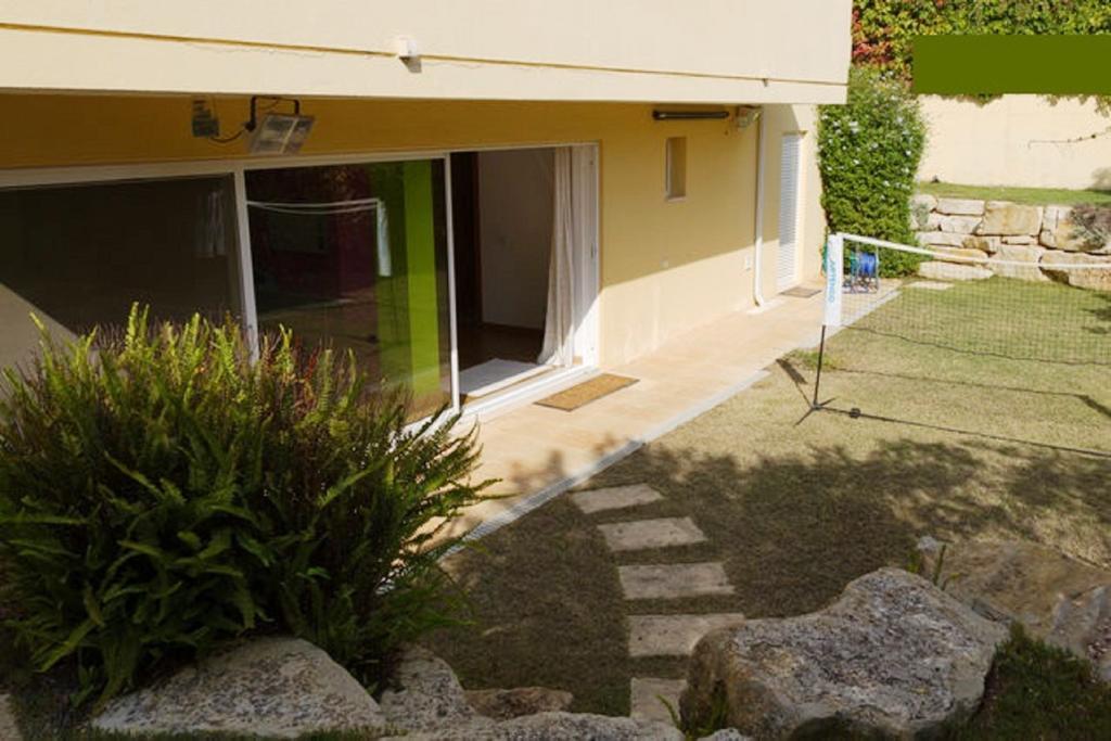 Coloured Studio FAO Quarto foto