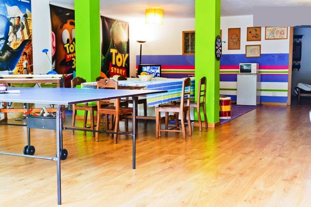 Coloured Studio FAO Quarto foto